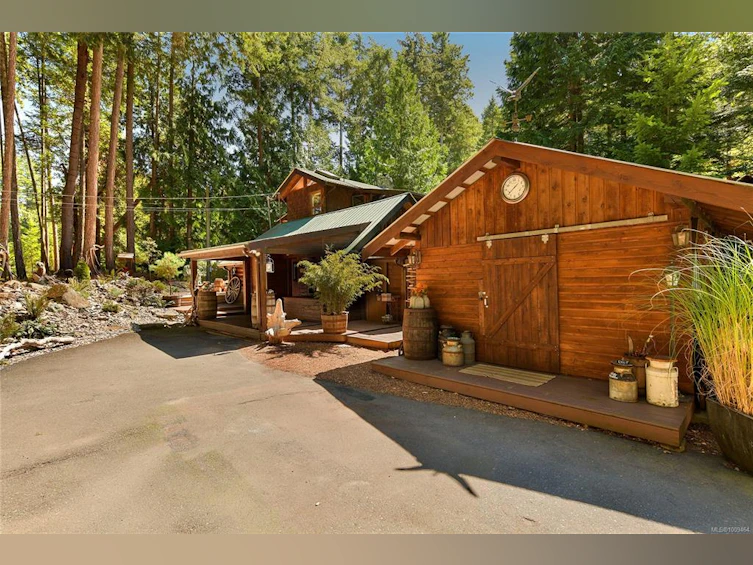604 Waugh Road, Mayne Island, BC, V0N 2J1 - 7