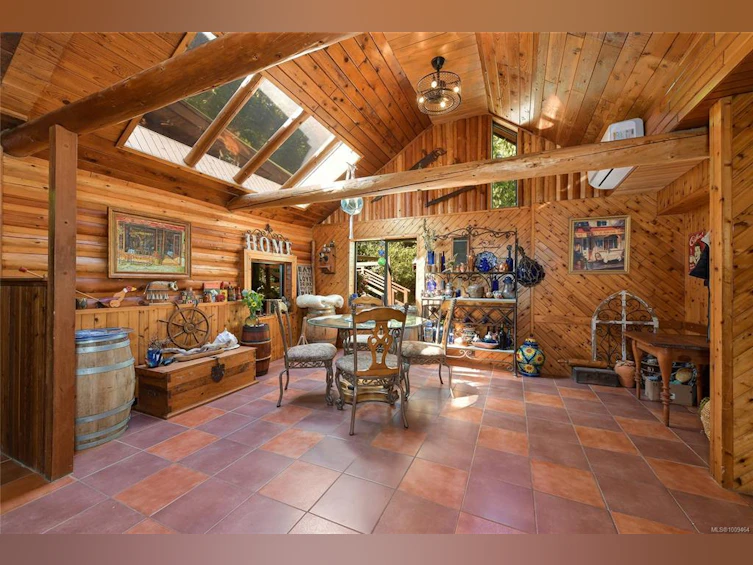 604 Waugh Road, Mayne Island, BC, V0N 2J1 - 29