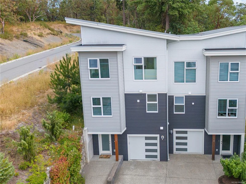 107 - 1800 Summerhill Place, Nanaimo BC