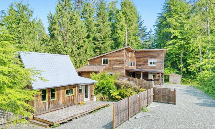 1316 Lynn Road