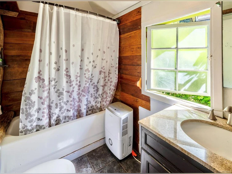 1316 Lynn Road, Tofino, BC, V0R 2Z0 - 40