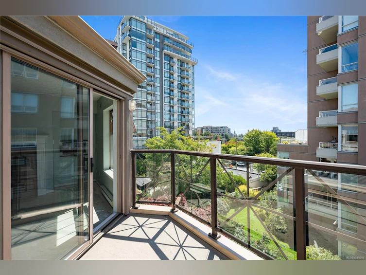 410-935 Johnson Street, Victoria, BC, V8V 3N5 - 23