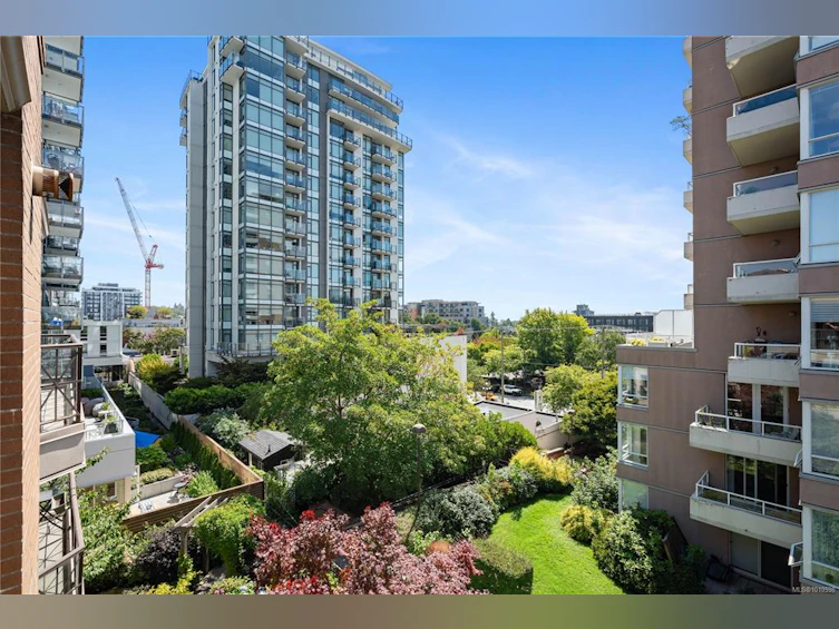 410-935 Johnson Street, Victoria, BC, V8V 3N5 - 24