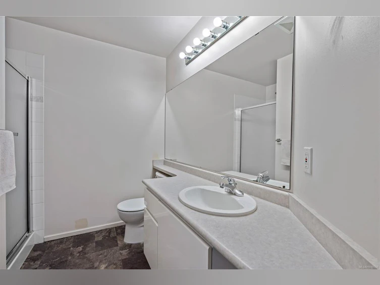 410-935 Johnson Street, Victoria, BC, V8V 3N5 - 17