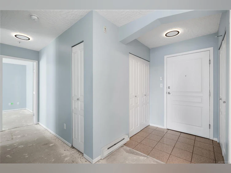 410-935 Johnson Street, Victoria, BC, V8V 3N5 - 13