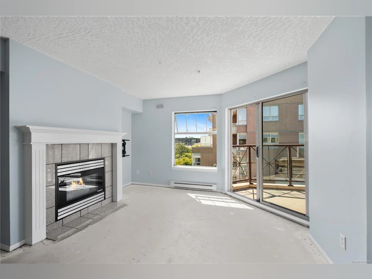 410-935 Johnson Street, Victoria, BC, V8V 3N5 - 5