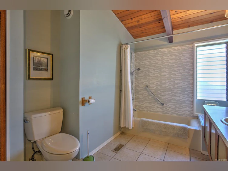 56 Prospect Avenue, Lake Cowichan, BC, V0R 2G0 - 30