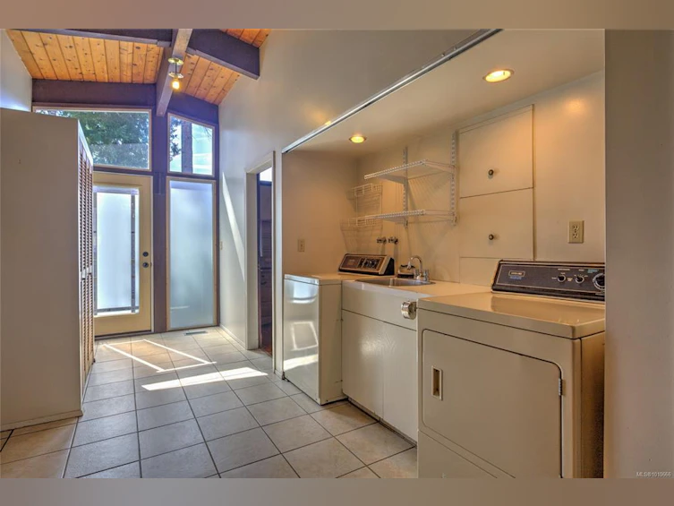 56 Prospect Avenue, Lake Cowichan, BC, V0R 2G0 - 32