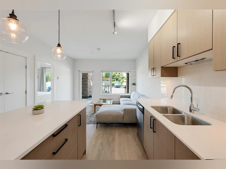 107-290 Wilfert Road, View Royal, BC, V9C 0H6 - 17