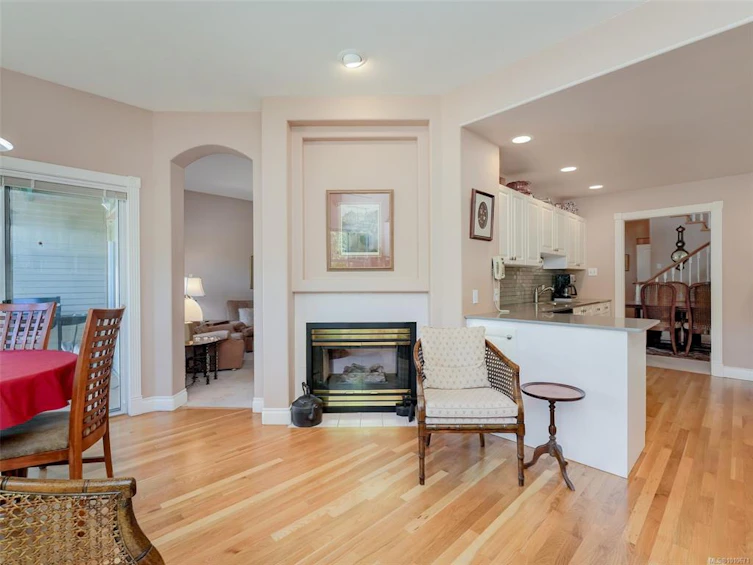75-530 Marsett Place, Saanich, BC, V8Z 7J2 - 7