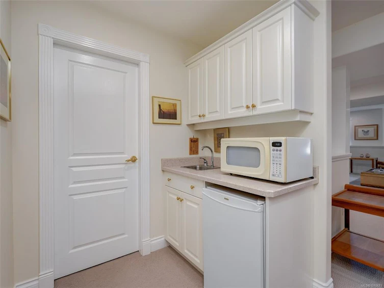 75-530 Marsett Place, Saanich, BC, V8Z 7J2 - 18