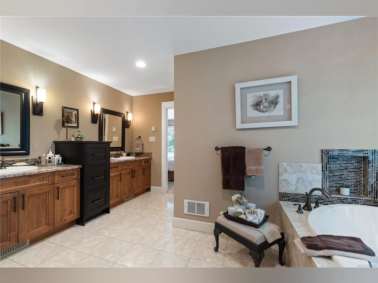 11845 Allison Way, Ladysmith, BC, V9G 1K7 - 75
