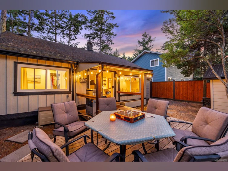 518 Windslow Road, Comox, BC, V9M 3T8 - 19