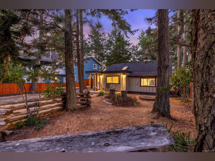 518 Windslow Road, Comox, BC, V9M 3T8 - 21