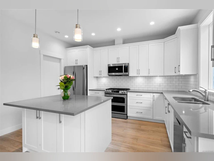 6439 Hopkins Court, Sooke, BC, V9Z 1P6 - 4