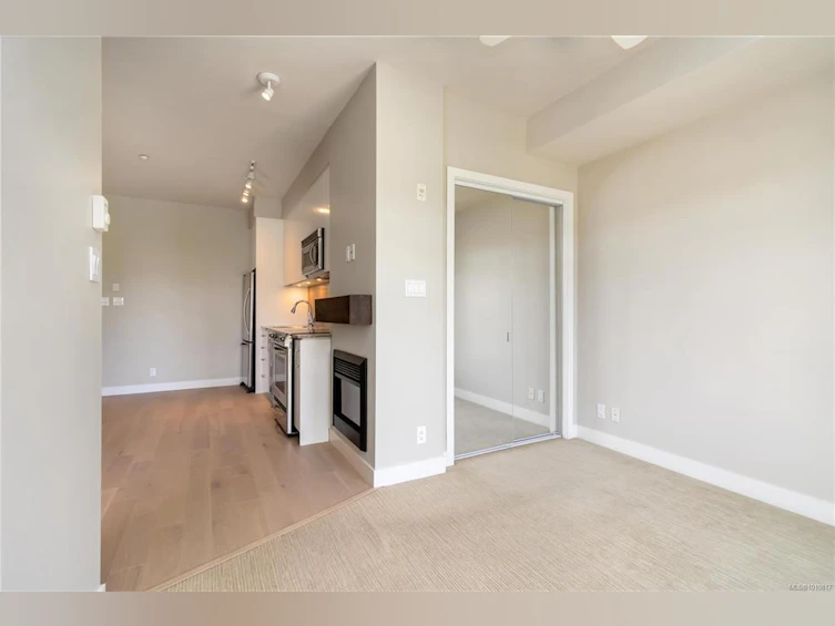 319-1375 Bear Mountain Pkwy, Langford, BC, V9B 0C9 - 20