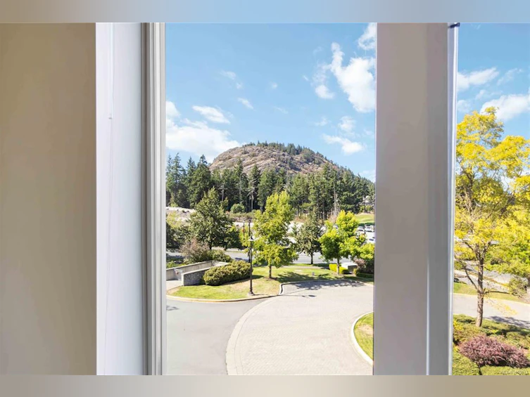 319-1375 Bear Mountain Pkwy, Langford, BC, V9B 0C9 - 17