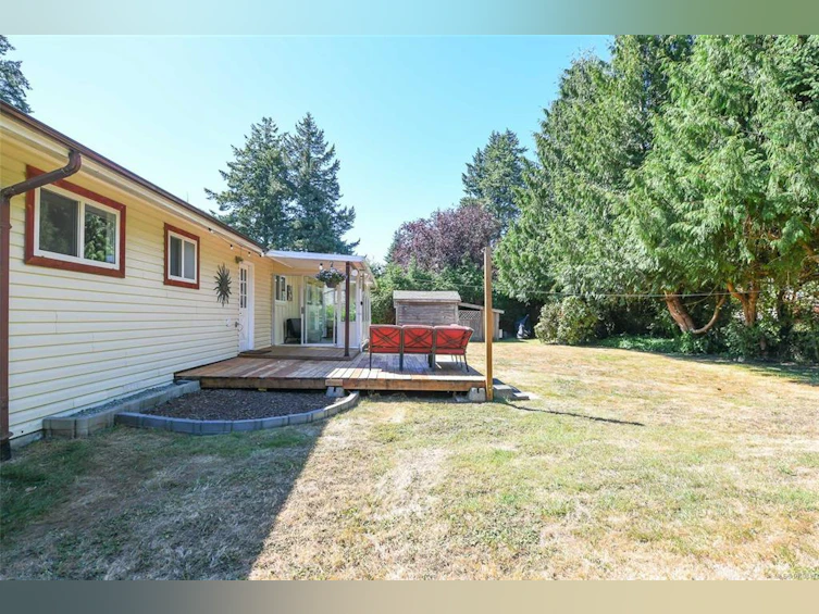 1964 Robb Avenue, Comox, BC, V9M 2E4 - 31