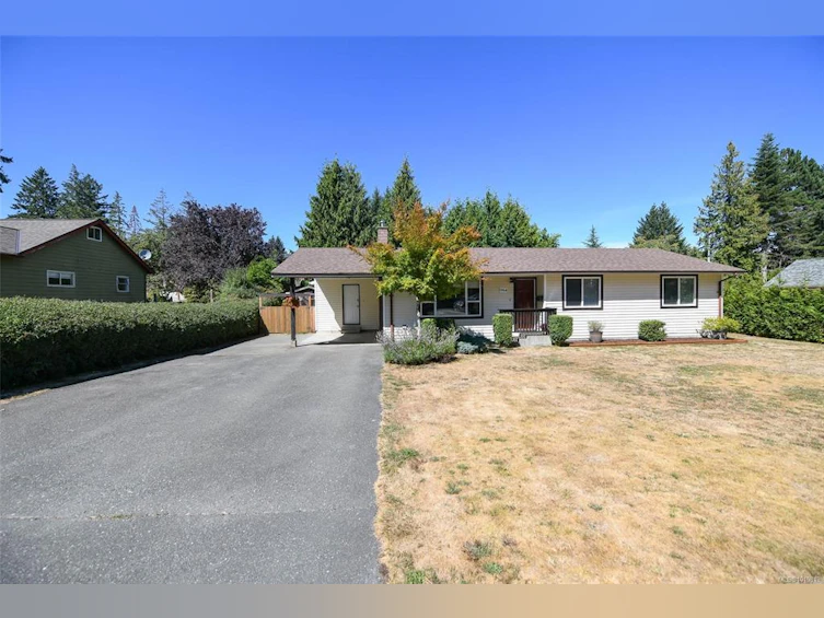1964 Robb Avenue, Comox, BC, V9M 2E4 - 40