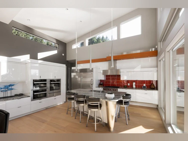 568 Lands End Road, North Saanich, BC, V8L 5K9 - 12