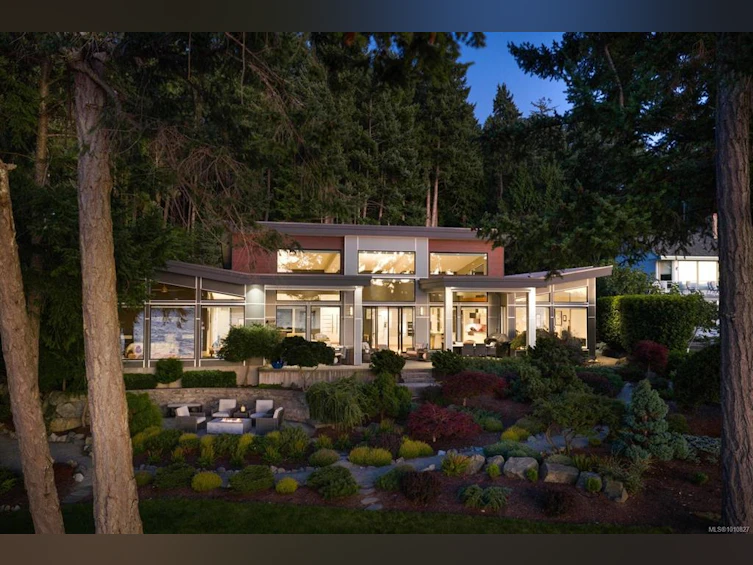 568 Lands End Road, North Saanich, BC, V8L 5K9 - 42