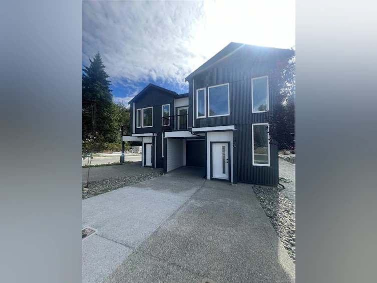 108 Plante Crescent, Lake Cowichan, BC, V0R 2G0 - 2