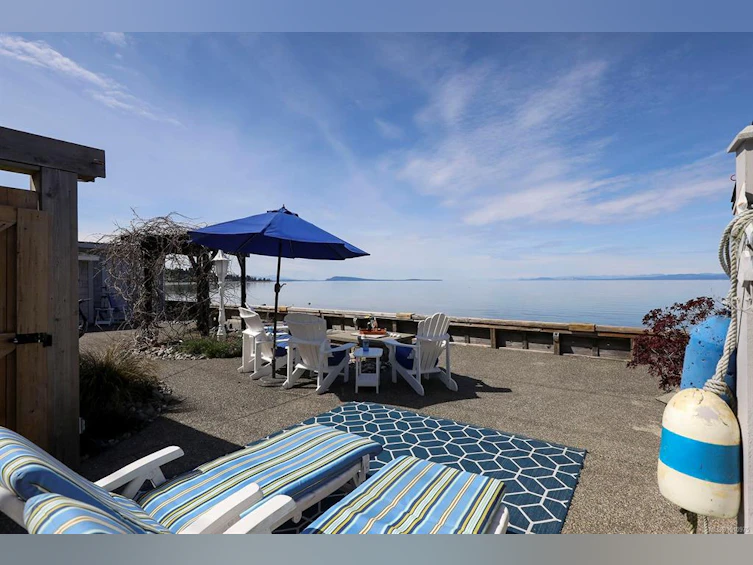 2935 W Island Highway, Qualicum Beach, BC, V9K 2H2 - 26