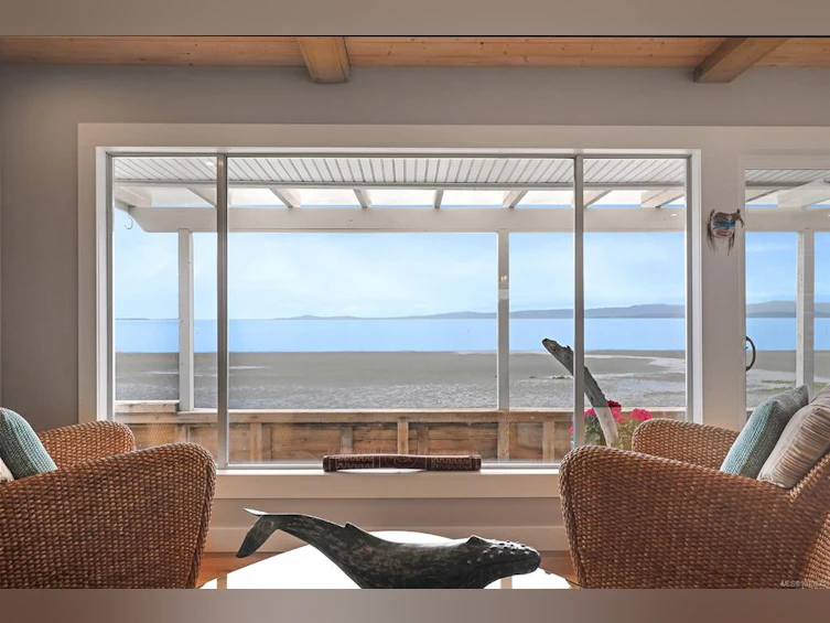 2935 W Island Highway, Qualicum Beach, BC, V9K 2H2 - 9