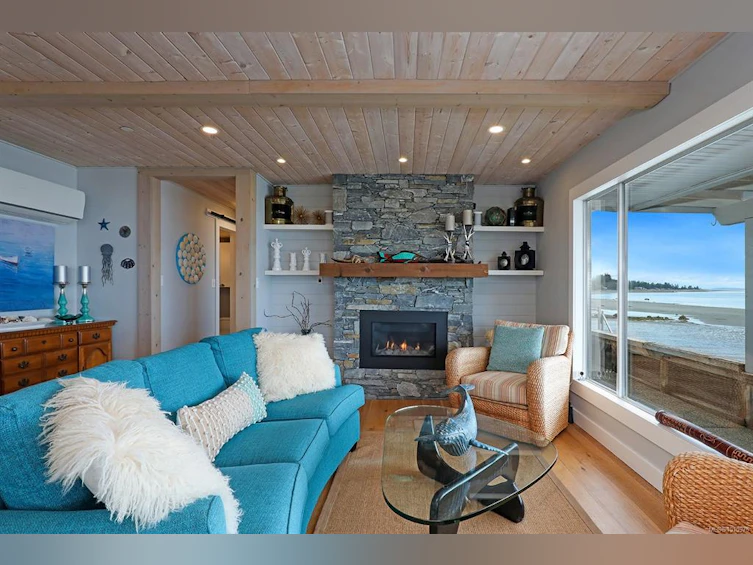 2935 W Island Highway, Qualicum Beach, BC, V9K 2H2 - 10