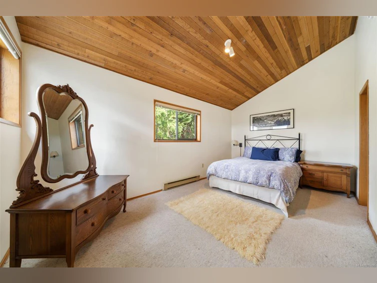 1618 Davies Road, Highlands, BC, V9B 6E8 - 25