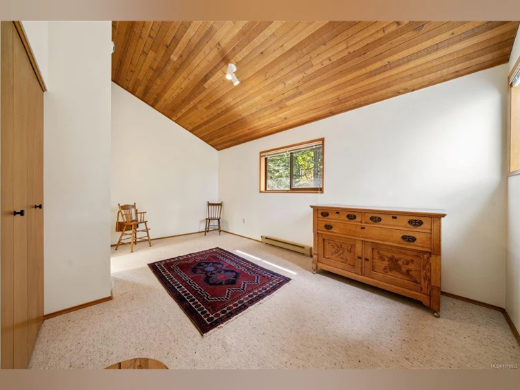 1618 Davies Road, Highlands, BC, V9B 6E8 - 22