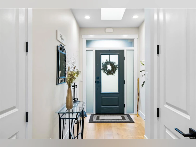 1004 Brookfield Crescent, French Creek, BC, V9P 0E3 - 4