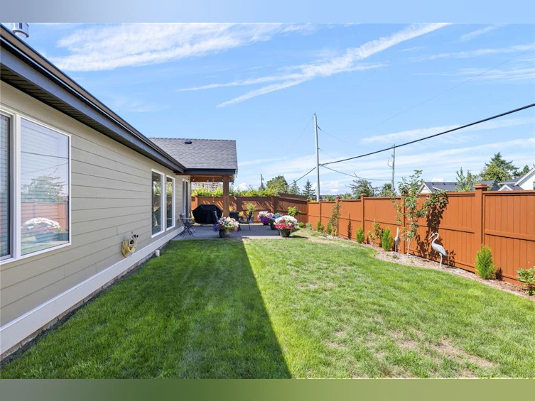 1004 Brookfield Crescent, French Creek, BC, V9P 0E3 - 43