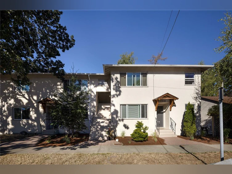 1502-1508 Davie Street, Victoria, BC, V8R 4W3