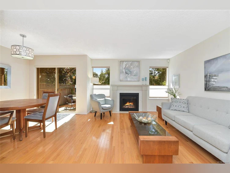 902-4515 Pipeline Road, Saanich, BC, V8Z 5M3 - 4