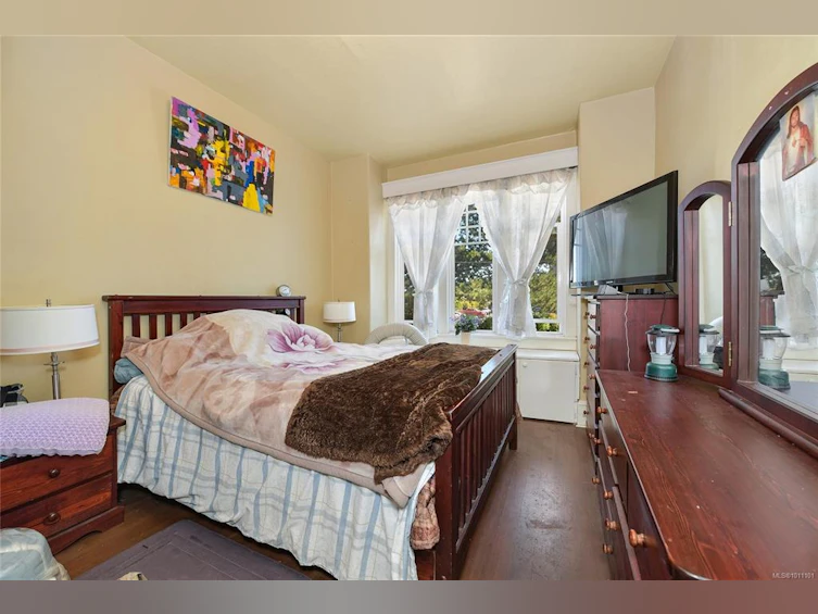 3230 Eldon Place, Saanich, BC, V8Z 3R4 - 12