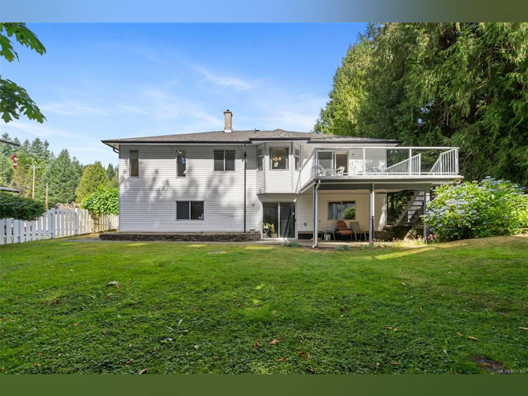 18 North Shore Road, Lake Cowichan, BC, V0R 2G0 - 4