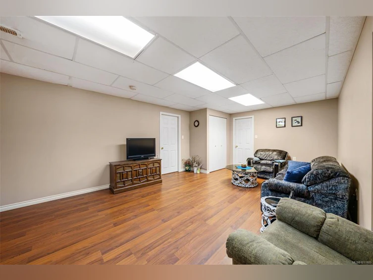 18 North Shore Road, Lake Cowichan, BC, V0R 2G0 - 40