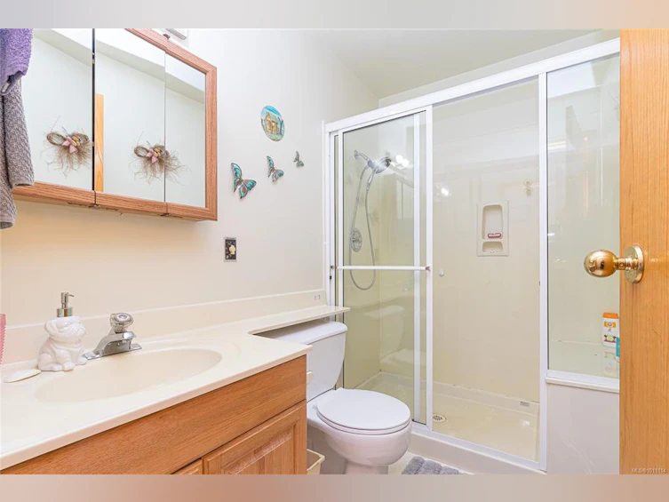667 Goldie Avenue, Langford, BC, V9B 6H3 - 18