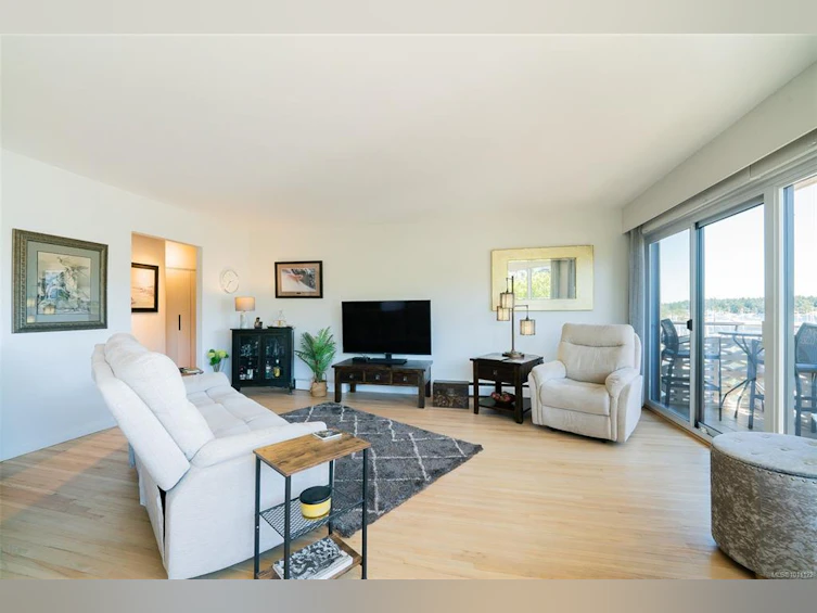204-375 Newcastle Avenue, Nanaimo, BC, V9S 4H9 - 5