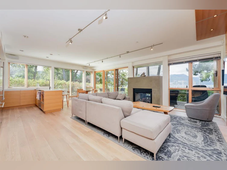 101-851 Verdier Avenue, Central Saanich, BC, V8M 1C5 - 3