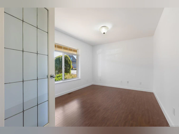 2674 Rydal Avenue, Cumberland, BC, V0R 1S0 - 45