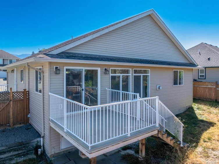 2674 Rydal Avenue, Cumberland, BC, V0R 1S0 - 42