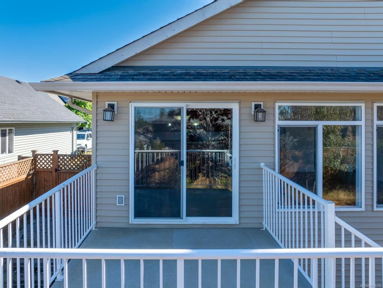 2674 Rydal Avenue, Cumberland, BC, V0R 1S0 - 41