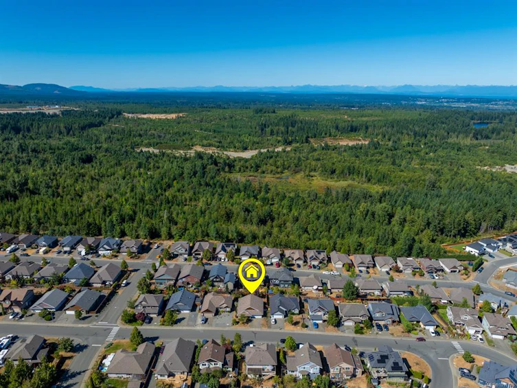 2674 Rydal Avenue, Cumberland, BC, V0R 1S0 - 2