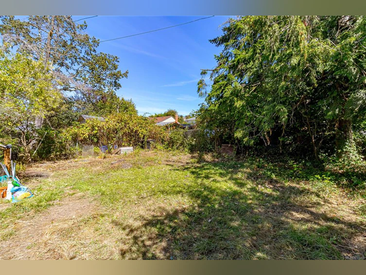 3329 Kingsley Street, Saanich, BC, V8P 4J8 - 39