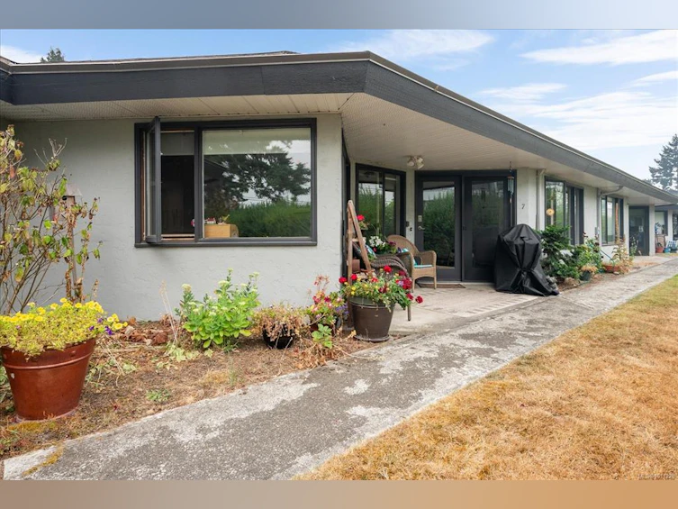 7-219 Bagshaw Street, Parksville, BC, V9P 2H1 - 3