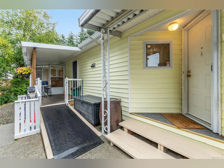 5-2501 Labieux Road, Nanaimo, BC, V9T 5A6 - 4