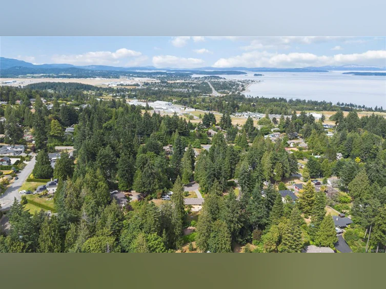 1881 Llewellyn Place, North Saanich, BC, V8L 1G4 - 39