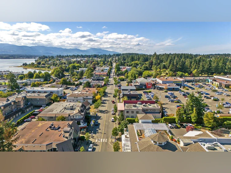 304-1705 Comox Avenue, Comox, BC, V9M 3M1 - 53